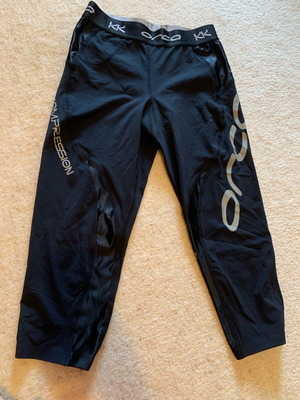Orca women's athletic capri leggings unused, black