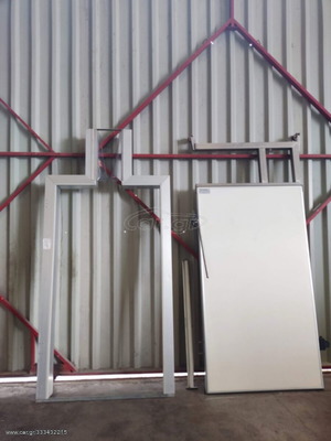 Sliding door for refrigeration chamber with transom, new