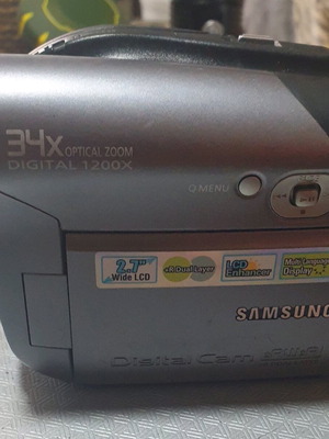 Βιντεοκάμερα DVD Samsung VP-DC171W σαν καινούργιο με φορτιστή