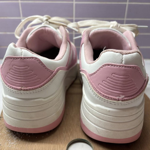 SHEIN 2-in-1 Pink White Kids Sneakers with Wheels Size 35 Like New
