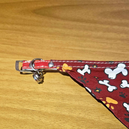 Dog bandana like new, red with bell for small dogs