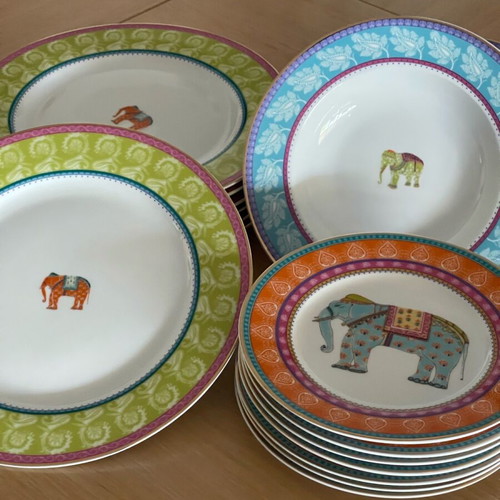 Zara Home porcelain plates like new, set of 43 pieces