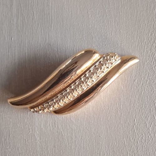 Lapel pins used, set of 3 pieces