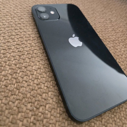 Apple iPhone 12 5G (4GB/64GB) like new