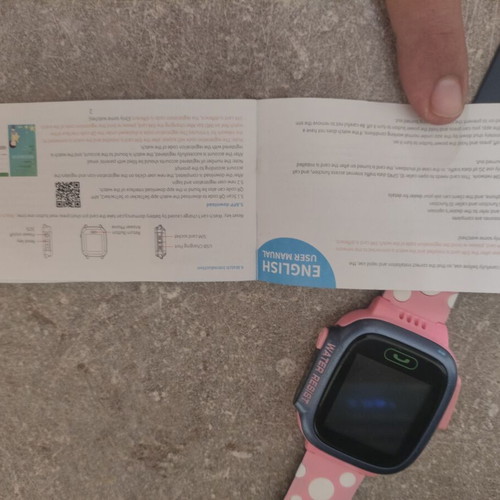 Smart watch for kids with GPS tracker, like new
