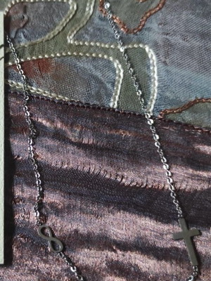 Steel necklace and silver-colored cross new