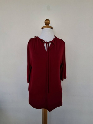 Blouse like new, burgundy, size L