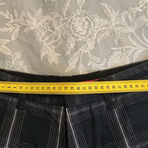 Celio men's plaid bermuda shorts like new, size 36