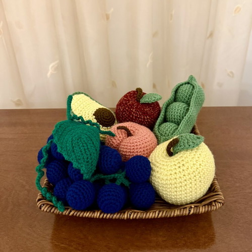 Handmade decorative fruit basket with lavender-scented wooden balls