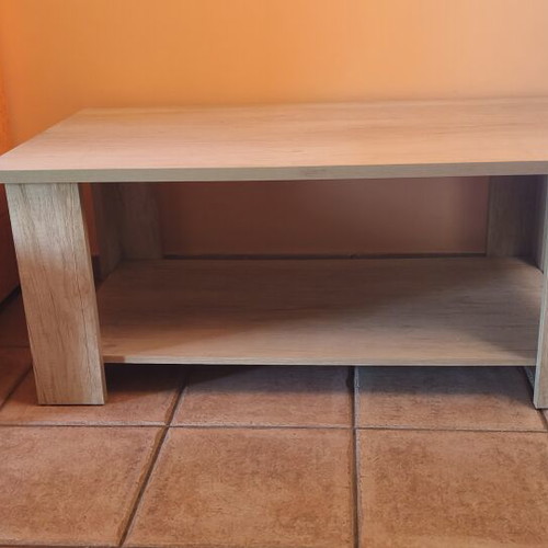 Melamine two-tier coffee table