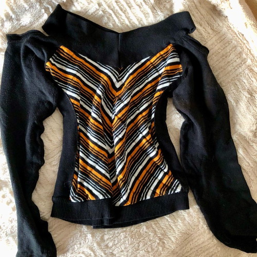 Winter top used, size M, black and orange