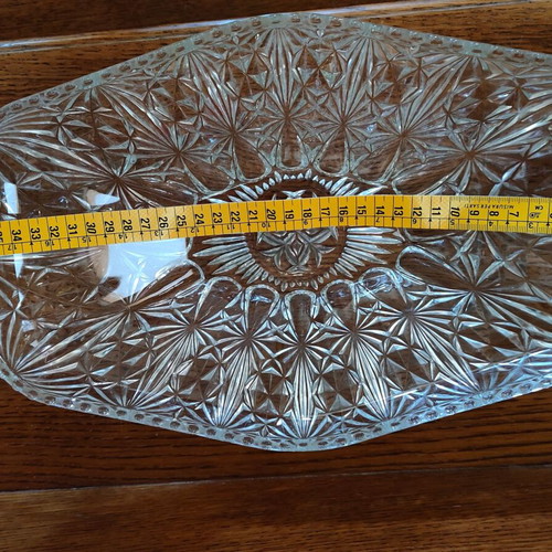 Oval crystal or glass platter like new with embossed patterns