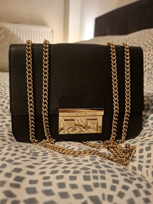 Metropolis bag mini Furla καινούργια, ώμου, μαύρο και χρυσαφί