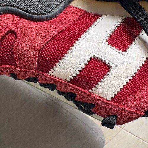HOGAN men's athletic shoes like new, red, size 41.5
