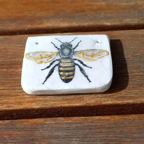 Ceramic charm new for bee lovers, 4.5x4cm black and gold