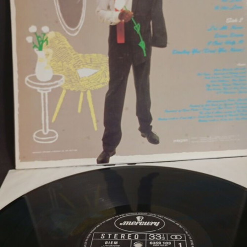 Ji Junior vinyl record used in very good condition