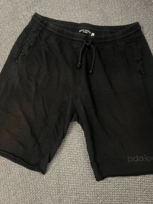 Nordica boys' bermuda shorts used, size XL, black