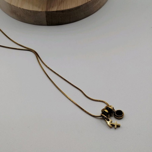 Handmade necklace new from hematite, crystal and stainless steel gold-colored