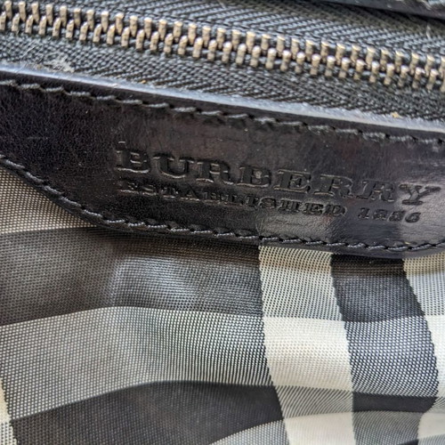 Burberry large leather shoulder bag used