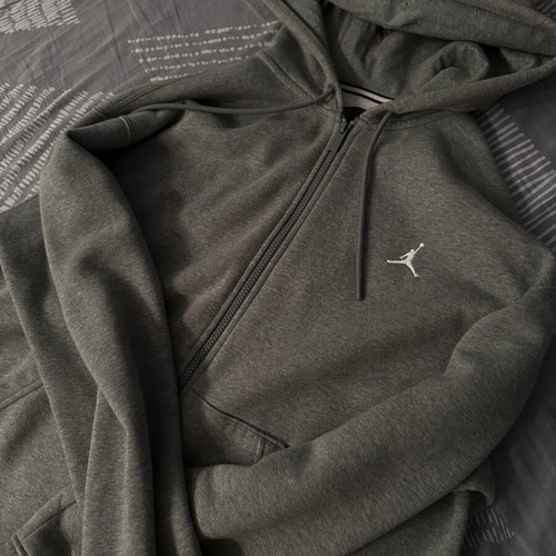 Jordan Jacket grey size L like new