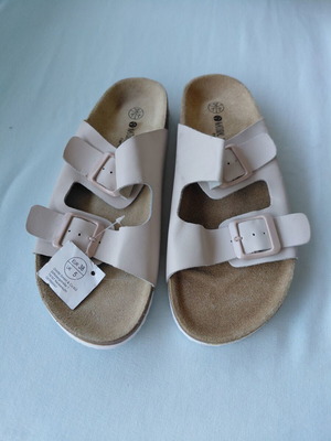 Esmara women's leather anatomical slippers new, size 38, white beige