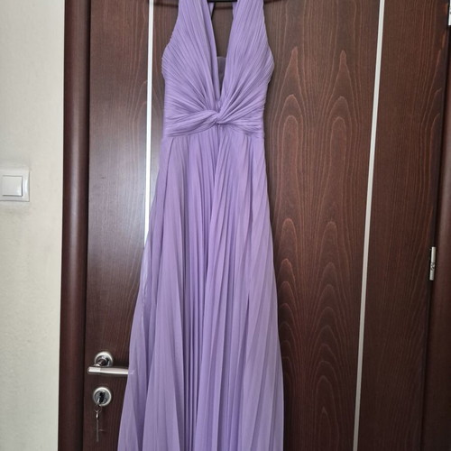 Pleated maxi dress lilac new with twisted design and cups