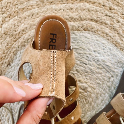 Keep Fred Lace-up leather suede sandals like new, size 41, beige brown