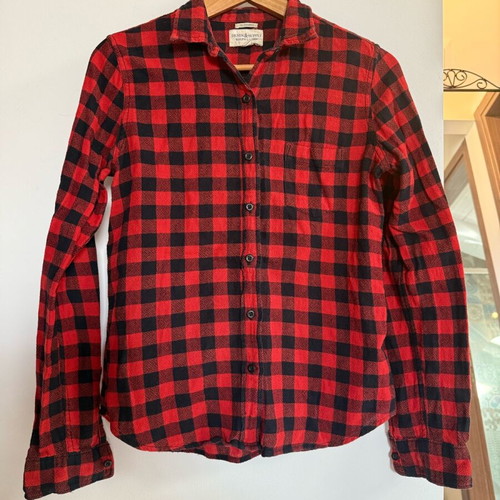 Ralph Lauren shirt like new, thick cotton, black and red