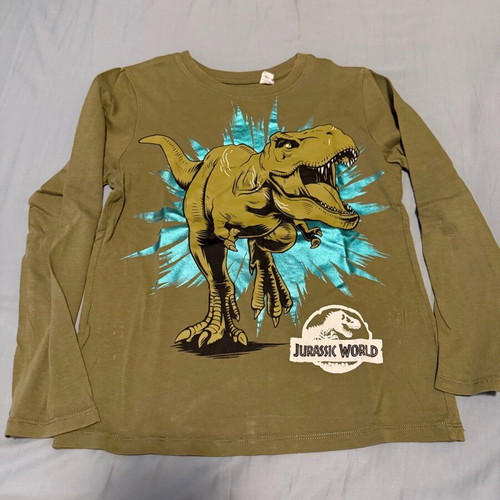 H&M t-shirts for 5 years old like new, colorful, set of 3