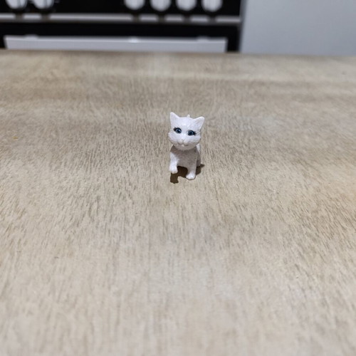 Barbie Cat Figure like new