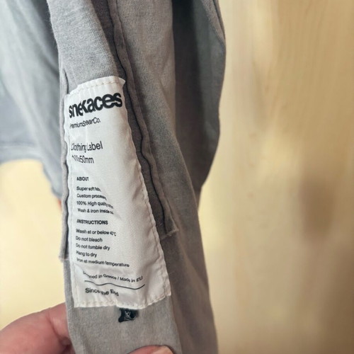 Sneakaces oversized blouses like new, gray, set of 2 pieces
