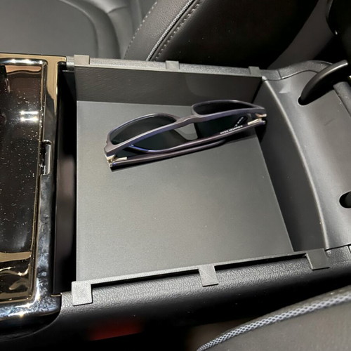 Hyundai Tucson 2025 Center Console Tray Like New