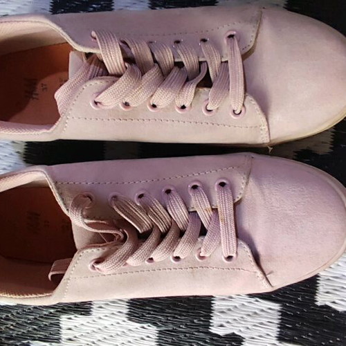H&M pink walking sneakers like new, size 37