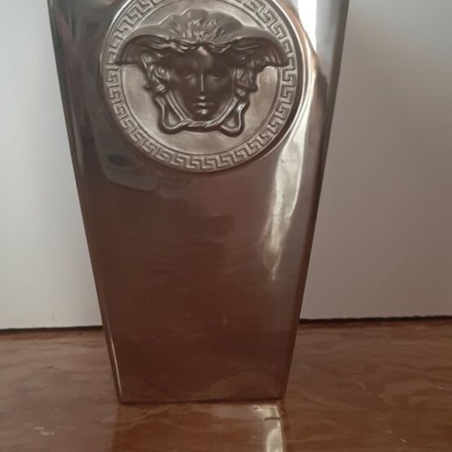 Versace vase like new