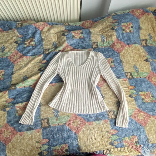 Vintage Y2K white sweater new, slim fit