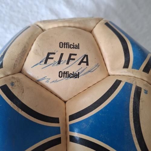 Vintage Adidas Tango Gol Football signed by 1990-1992 Tottenham Hotspur squad used