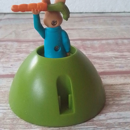 Pop Up Peter Rabbit McDonald's 2016 figure used