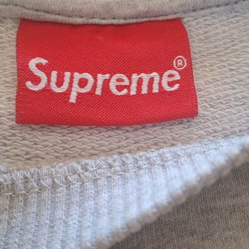 Supreme unisex sweatshirt grey like new, size S