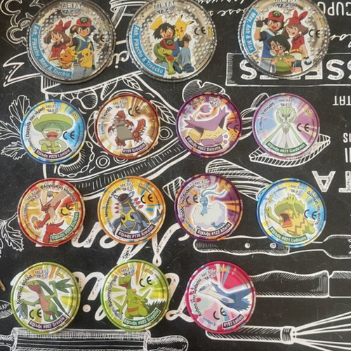 Pokémon metal caps like new