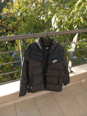 Nike jacket like new, unisex, size L
