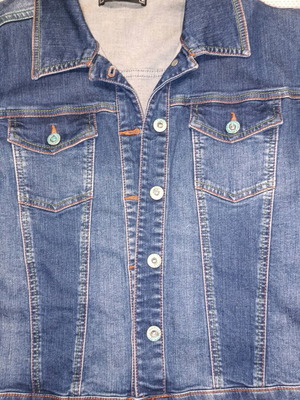 Raxevsky denim jacket size M like new, blue