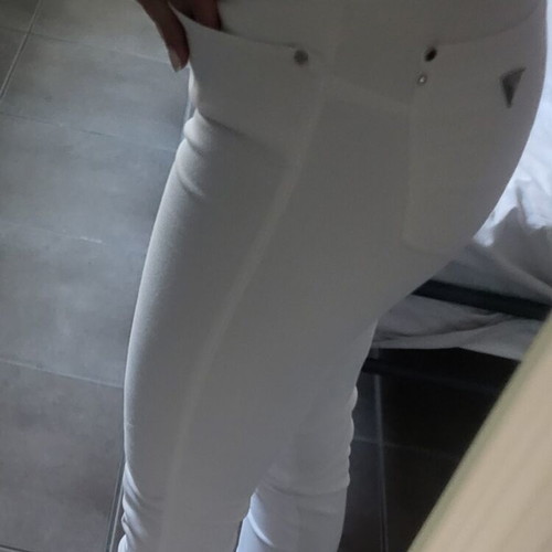 Guess white pants no26 like new
