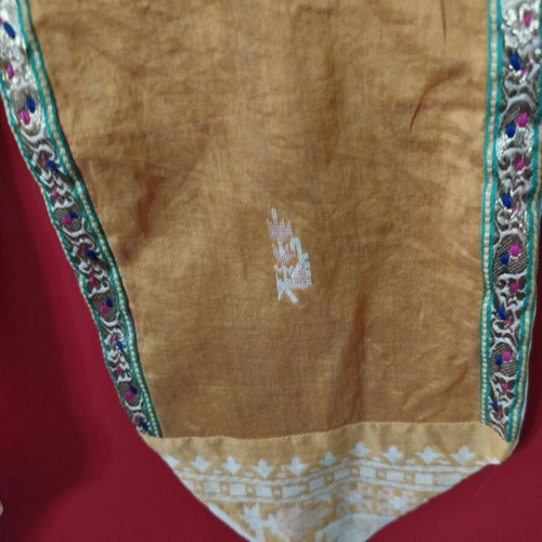Indian woven bed valance like new, cotton, Jamdani technique