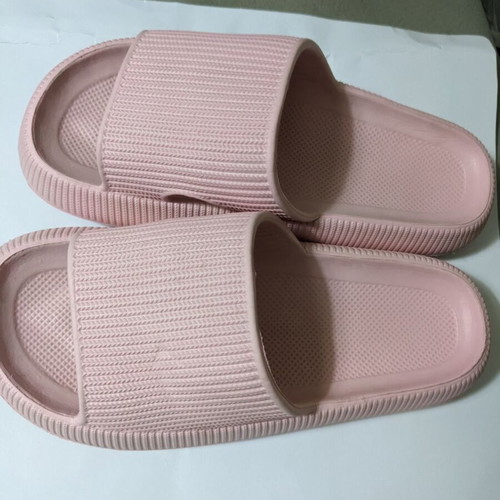 Girls' pink flip flops like new, sizes 36-37