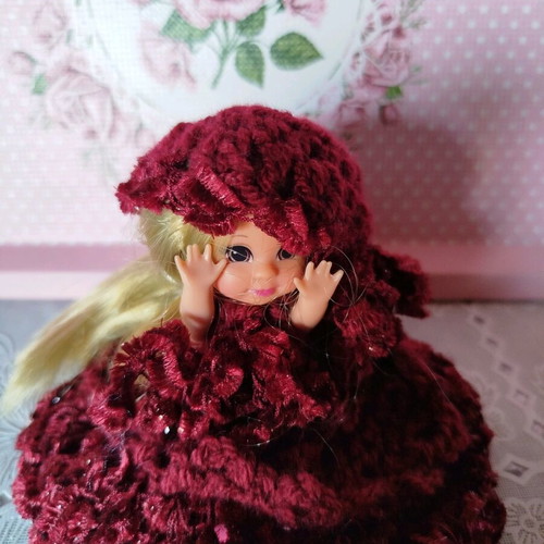 Miniature doll new with handmade dress and hat 10cm