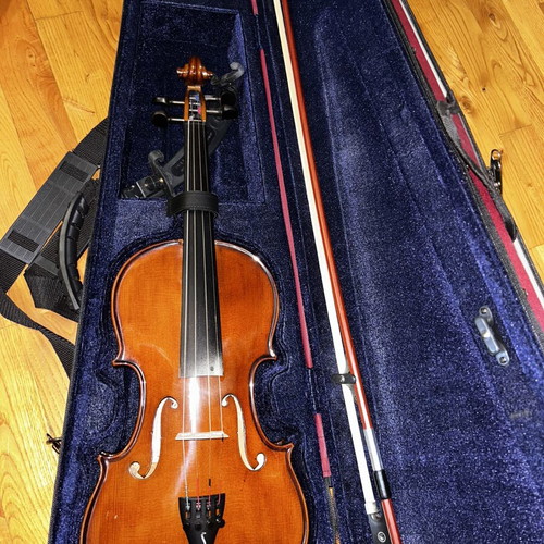 Stentor 4/4 violin student II full size, complete set