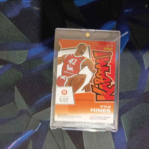Panini Euroleague Kyle Hines Gold Kaboom /10 SSP new