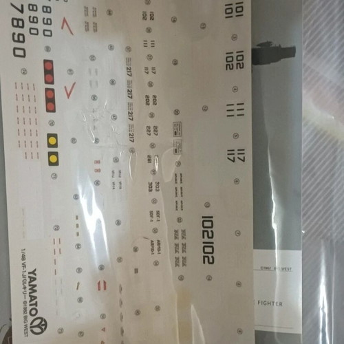 Yamato Macross VF-1J Stealth Type Perfect Transform 1/48 like new