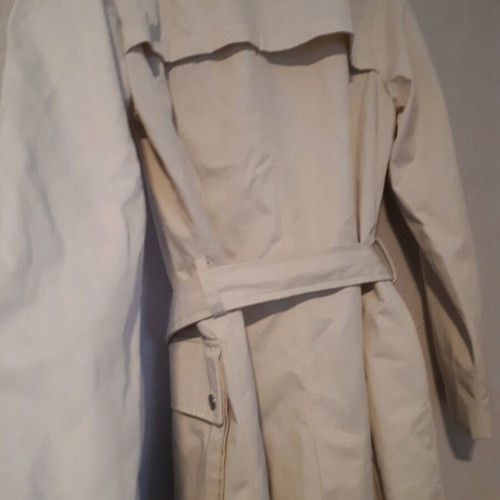 Stradivarius white coat like new