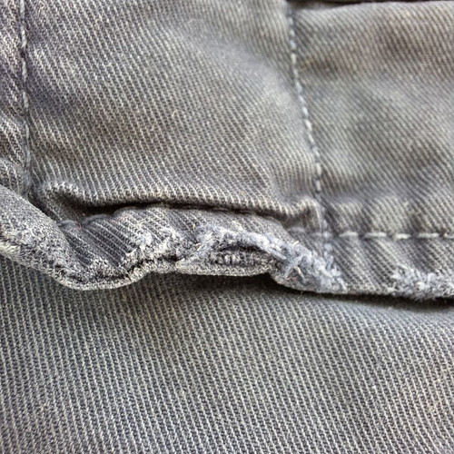 American Eagle men's cargo shorts size 30, dark blue